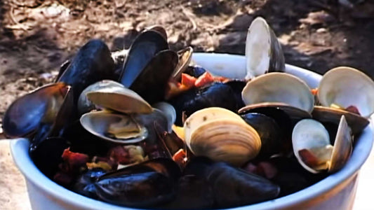 PEPPERONI CLAMS AND MUSSELS SEAFOOD